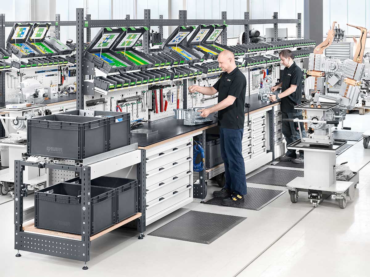 Vårt avero-arbetsstationssystem kan användas som en fristående arbetsstation eller monteras i monteringslinjer.